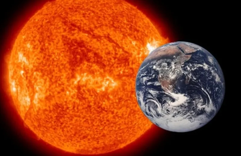 Trái Đất di chuyển quanh Mặt Trời với tốc độ trung bình khoảng 107.000 km/h.