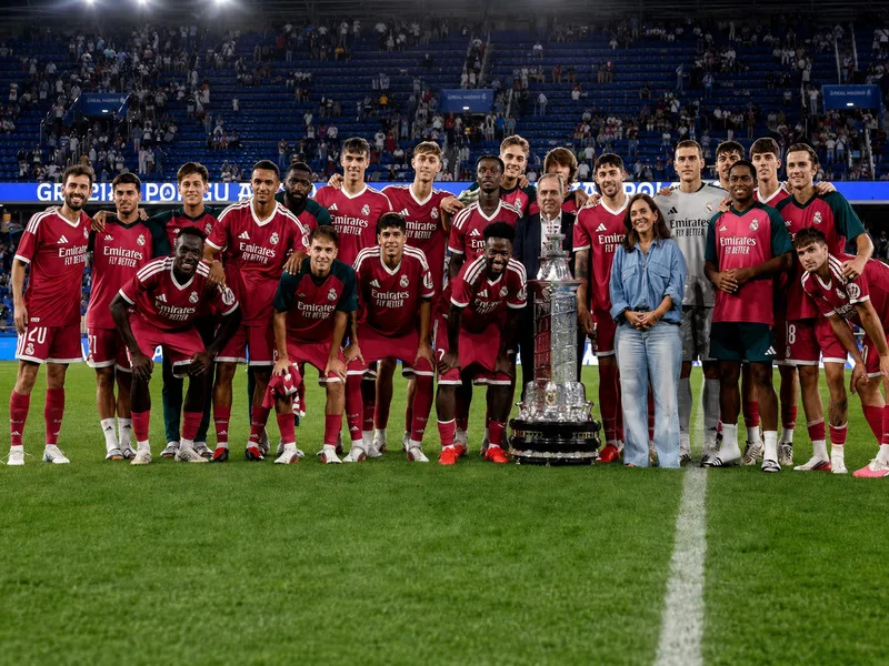 Real Madrid đứng đầu danh sách top các đội bóng nổi tiếng nhất thế giới nhờ kỷ lục C1, dàn huyền thoại và sức mạnh thương mại toàn cầu.