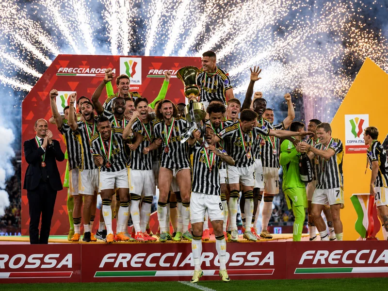 Juventus là biểu tượng của bóng đá Turin với lịch sử quốc nội nổi bật và nhiều danh thủ như Del Piero, Buffon, Nedvěd.